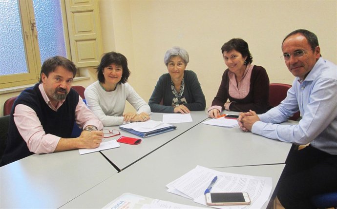 Los profesionales que han desarrollado el programa.