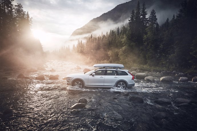 Volvo V90 Cross Country Ocean Race