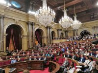 JxSí se reúne en el Parlament tras la disolución de la Cámara y Junqueras participa en el encuentro
