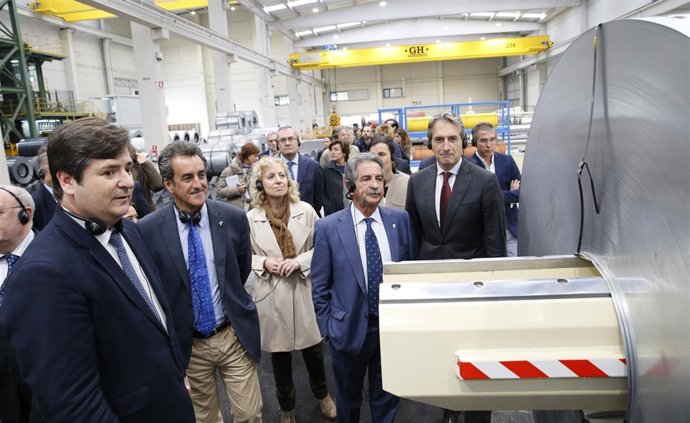 Inauguración de dos nuevas líneas de producción de Santander Coated Solutions