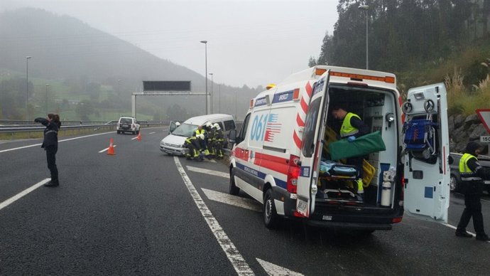 Accidente en la A-67 a la altura de Los Corrales