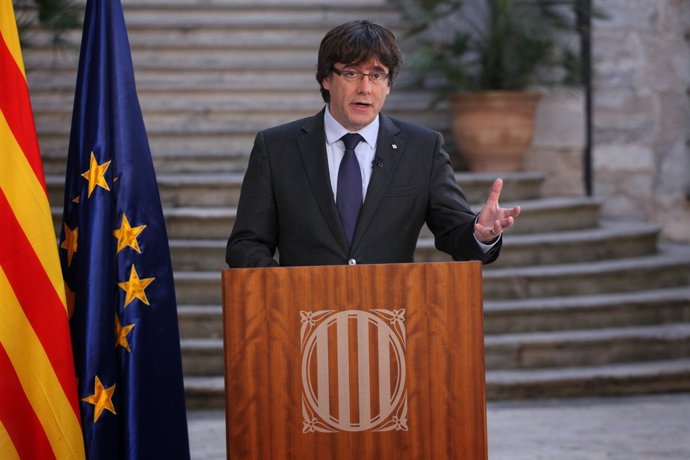 Declaració institucional de Carles  Puigdemont des de Girona