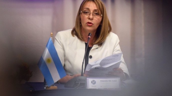 Dimite la procuradora general de Argentina por "desgaste"