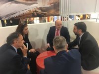 Junta cree que el enlace con Argentina "reforzará la conectividad aérea" con el mercado iberoamericano