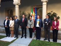 Blanco-Morales y Leire Iglesias toman posesión con vicepresidenta y consejera de Cultura de la Junta de Extremadura