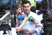 Juanma Moreno tilda de "patética" la actuación de Puigdemont con "la huida" a Bruselas