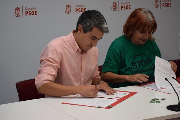 Zuloaga se reúne con la PAH