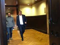 Junqueras y cuatro consellers cesados se reúnen en el Parlament