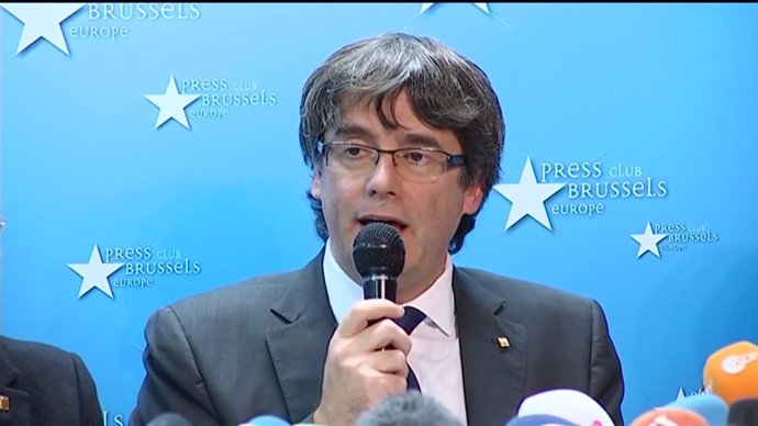 Puigdemont no pedirá asilo pero sí "garantías para volver"