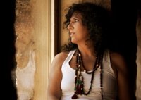 Rosana actúa este jueves en el Teatro Alameda de Málaga con motivo de su gira 'En la memoria de la piel'