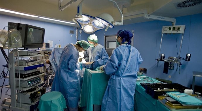 Quirófano del Hospital de La Ribera