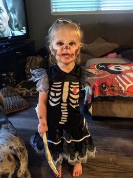 Scarlette disfrazada