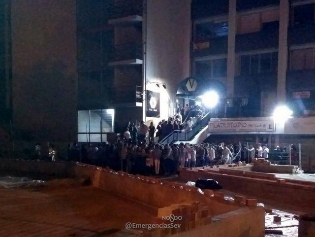 Puerta del establecimiento