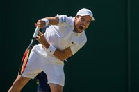 Bautista y Verdasco acompañan a Nadal en tercera ronda de París