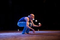 'En la cuerda floja' trae en su sexta edición una decena de talleres y espectáculos circenses y grandes figuras