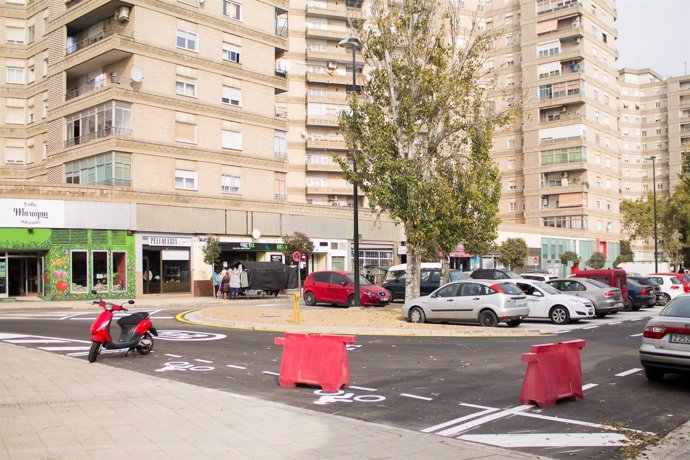 Nuevas plazas de aparcamiento en el Actur, cerca de Kasan