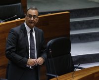 Lastra afirma que la red de cercanías está mal y ve bien el plan de Fomento