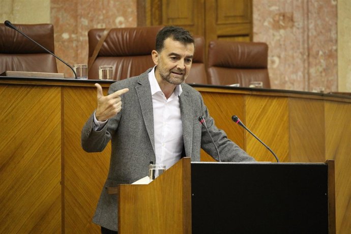 El coordinador general y portavoz parlamentario de IULV-CA, Antonio Maíllo