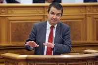 Martínez Arroyo avanza que se reunirá con Fomento para buscar solución a la plaga de conejos en La Mancha