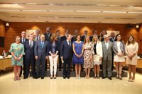 Sanidad reunirá a las CCAA para acordar medidas contra la escasez de médicos en el SNS