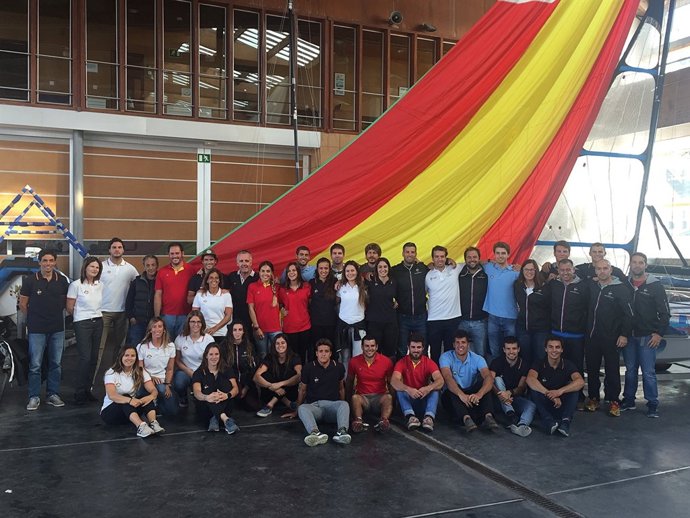 El equipo preolímpico de vela reunido en Santander