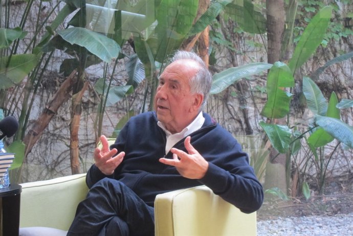 El poeta Joan Margarit