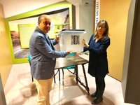 El Ayuntamiento de Cervera entrega la urna del 1 de octubre al Museu Comarcal