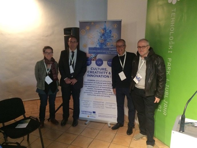 Representants de Tothora i Mosaic Llibres