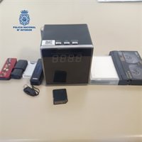 Detienen a un hombre que espiaba y grababa a sus inquilinas en Palma