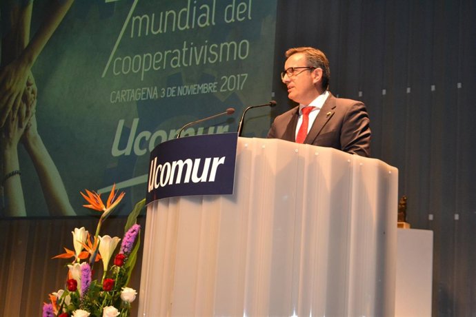 El secretario general del PSRM-PSOE, Diego Conesa