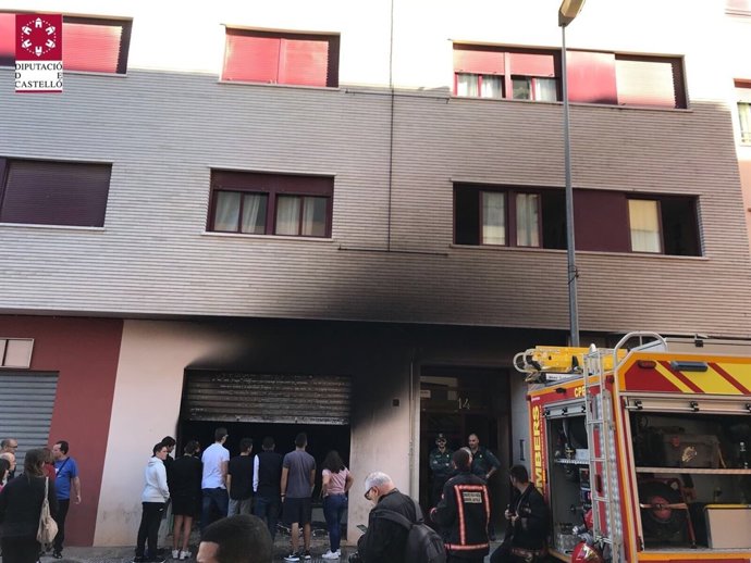 El fuego ha calcinado también el exterior de la vivienda