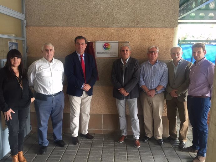 Inauguración de placa en colegio 'Enrique Soler' de Melilla