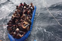 Rescatados 28 migrantes, seis menores, en aguas del Estrecho entre el sábado y el domingo