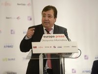 Vara cree que el exprimer ministro belga "no sabe quién era Franco" y pide defender a Rajoy