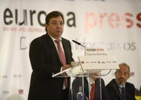 Vara cree que la concentración de Madrid por un tren digno para Extremadura será un éxito y agradece a Adif los avances