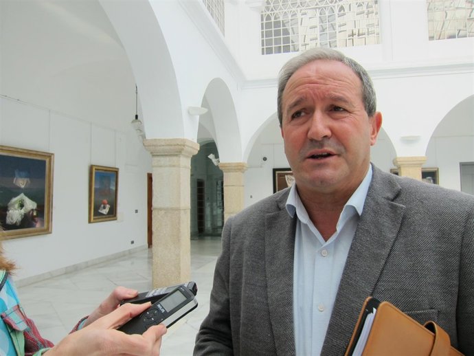 FEMPEX reitera la necesidad de la simplificación de procedimientos urbanísticos