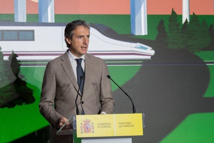 El ministre de Foment, Íñigo de la Serna