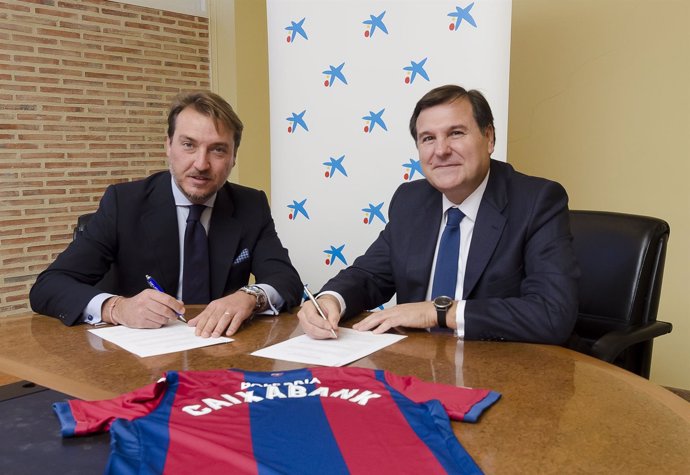 CaixaBank amplía su patrocinio oficial del Levante UD hasta 2020