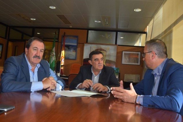 1 Nota Y 1 Foto Junta (Firma Convenio Aspromín)