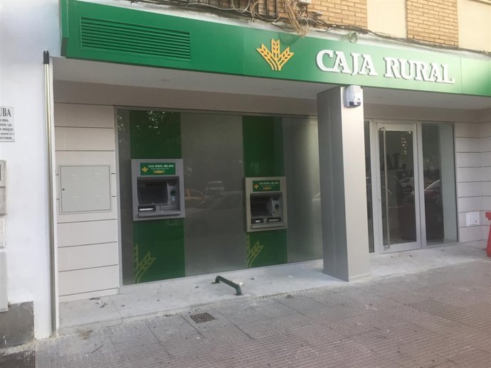 Nueva oficina de la Caja Rural del Sur. 