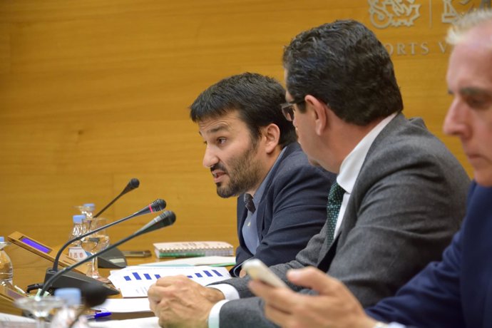 Vicent Marzà presenta los presupuestos de 2018 en las Corts