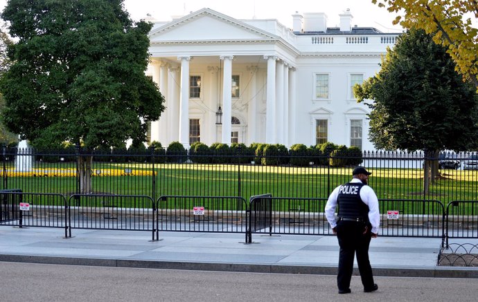 Detenido junto a la Casa Blanca