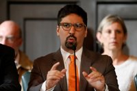 Freddy Guevara asegura que no será un "rehén más" del Gobierno de Maduro