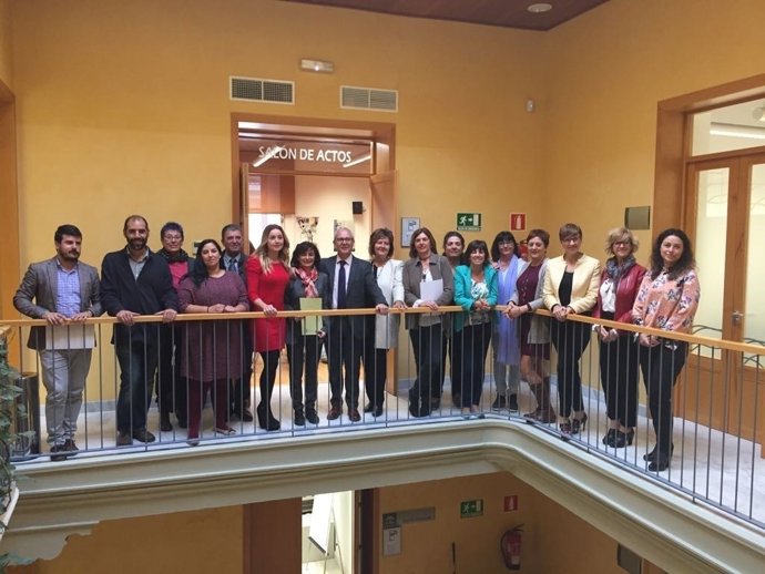 El delegado de la Junta en Cádiz, Juan Luis Belizón, en el IAM