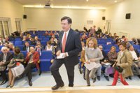 Educación sacará a oposición unas 400 plazas en Secundaria el próximo año 