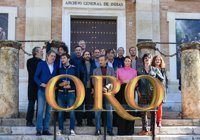 El SEFF acoge el estreno mundial de 'Oro', lo último de Díaz Yanes basado en un relato inédito de Pérez-Reverte