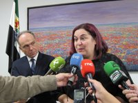 Junta y Adif valoran el cumplimiento de "los tiempos" para que en 2019 terminen las obras de la vía Plasencia-Badajoz