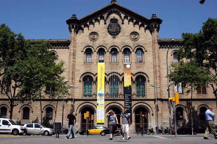 Edificio Histórico UB