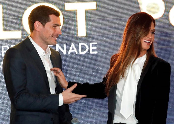 IKER CASILLAS Y SARA CARBONERO