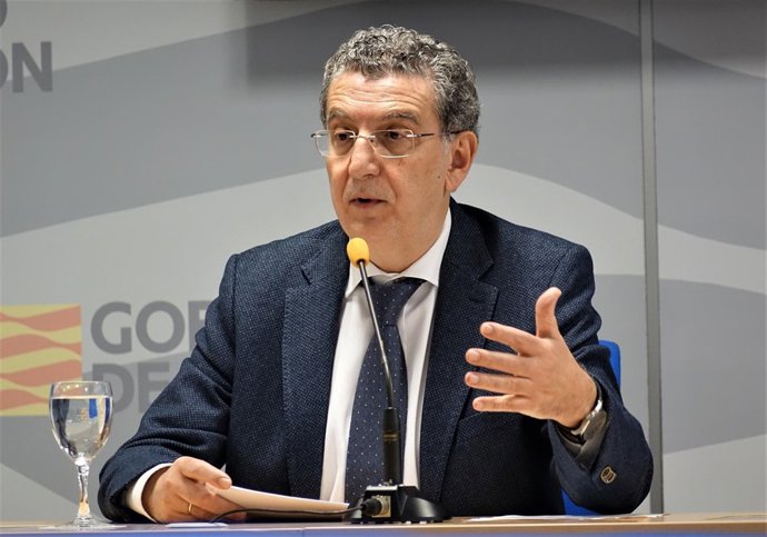 El consejero de Sanidad, Sebastián Celaya, este viernes, en Zaragoza.